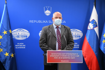 Šter o možnosti evakuacij iz Ukrajine: Če bi ljudi zbrali na enem mestu, bi jih naredili za tarče
