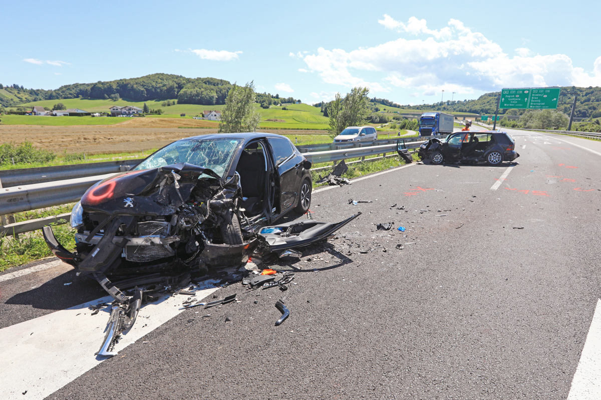 V Mariboru o tem, da so prometne nesreče najbolj pogost vzrok travmatskih poškodb možganov
