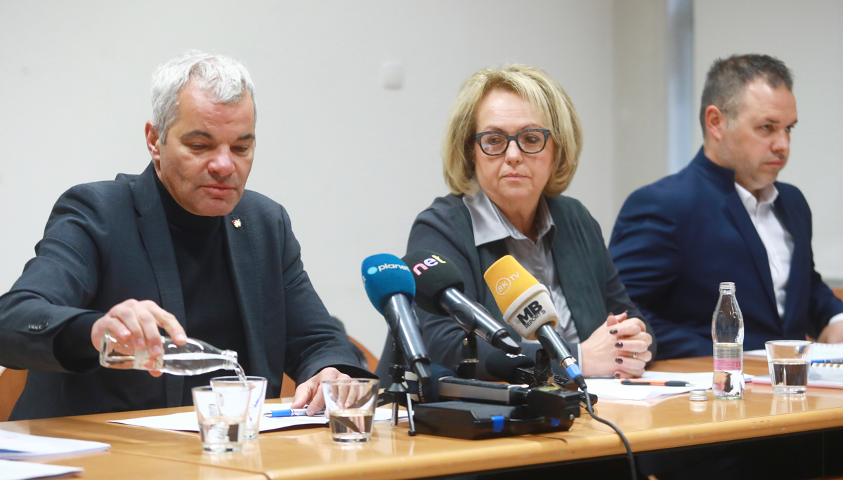 Mariborski SD odločitev o odstopu zaradi incidenta z mladoletnikom prepuščajo Arsenoviču
