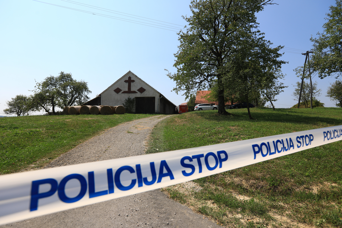 V prometni nesreči v Lendavskih goricah hudo telesno poškodovana kolesarka
