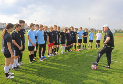 Krasen nogometni vikend se vrača v Miklavž
