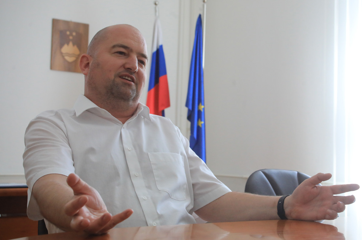 "Domnevam, da zaradi vašega članka nisem bil prej imenovan," pravi Robert Pungerl.
