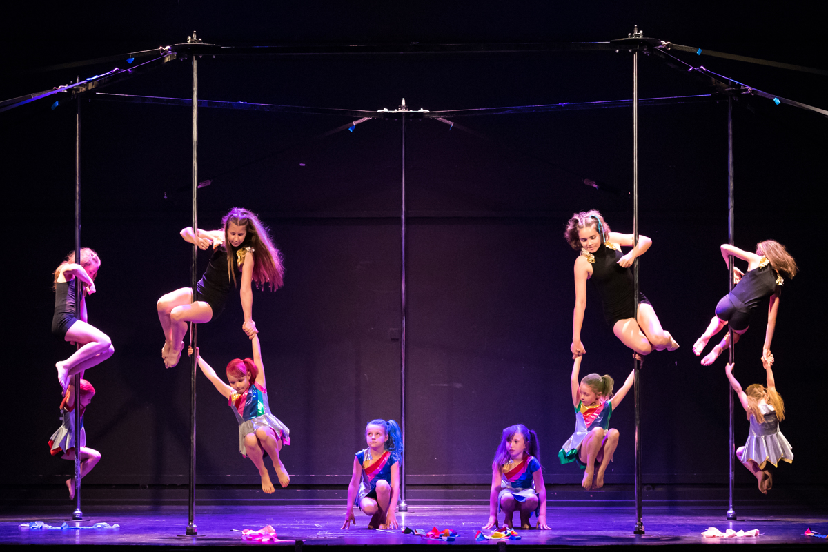 (FOTO) Pandora TV ob drogu
