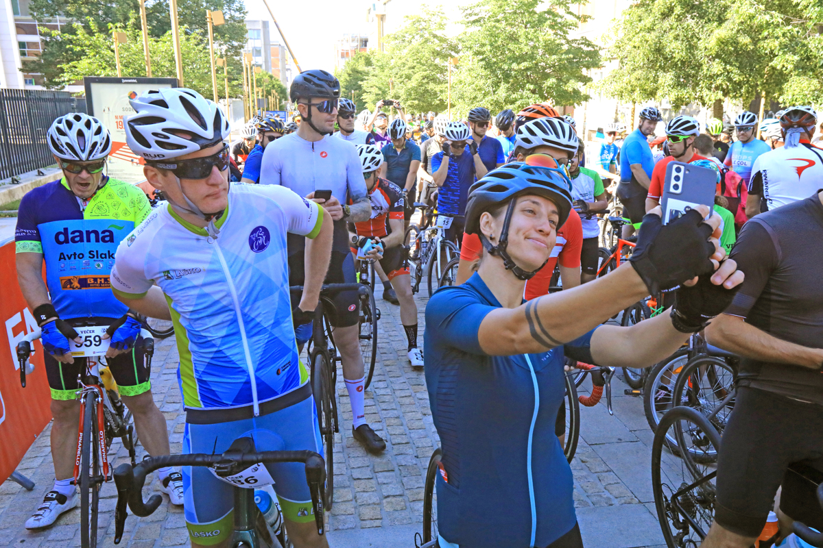 Tako je bilo na rekreativnem kolesarskem maratonu Okoli Pohorja
