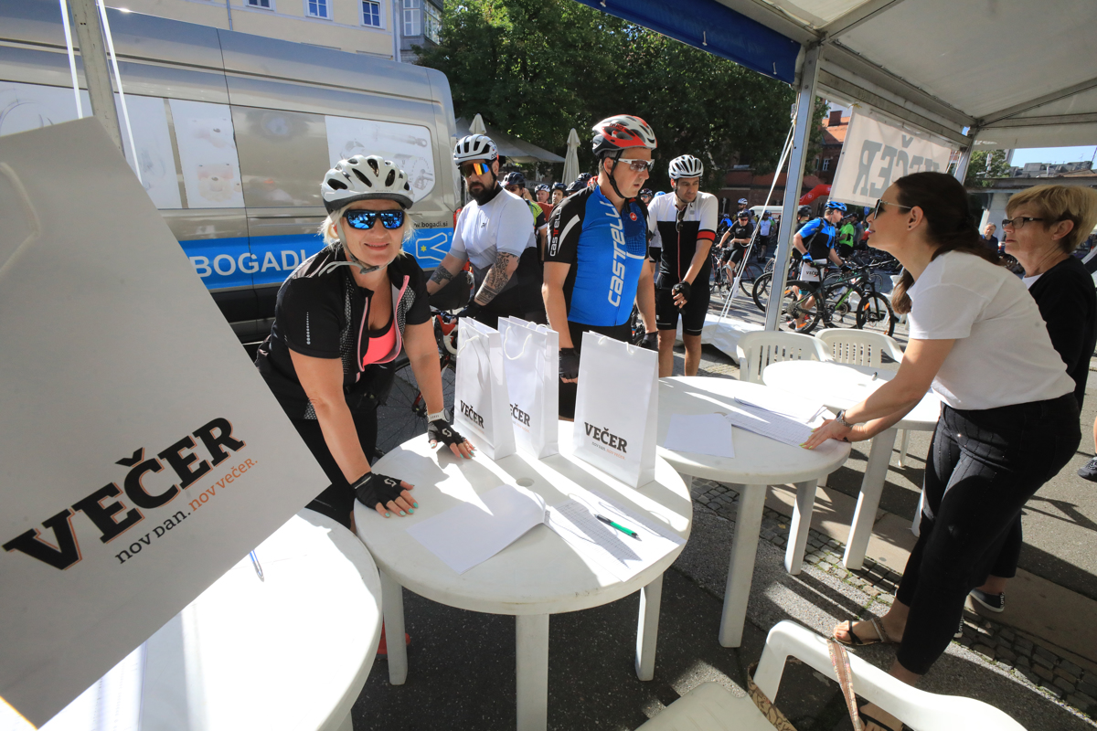 Tako je bilo na rekreativnem kolesarskem maratonu Okoli Pohorja