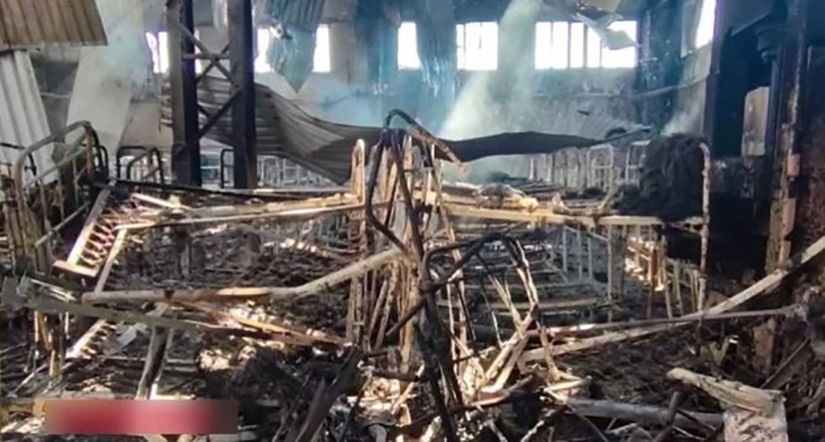 Rusija obtožila Ukrajino obstreljevanja zapora, umrlo naj bi najmanj 50 vojnih ujetnikov