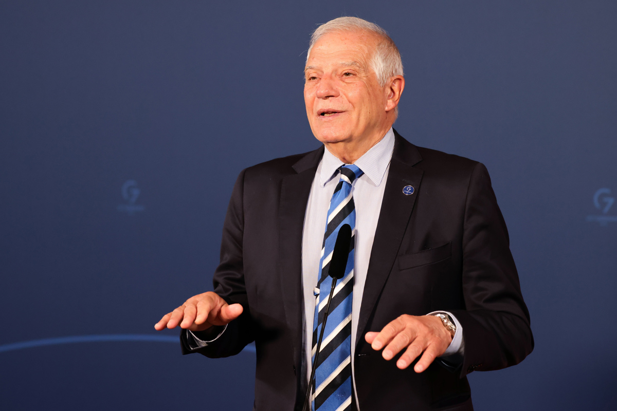 Borrell pozval Srbijo in Kosovo k umiritvi napetosti