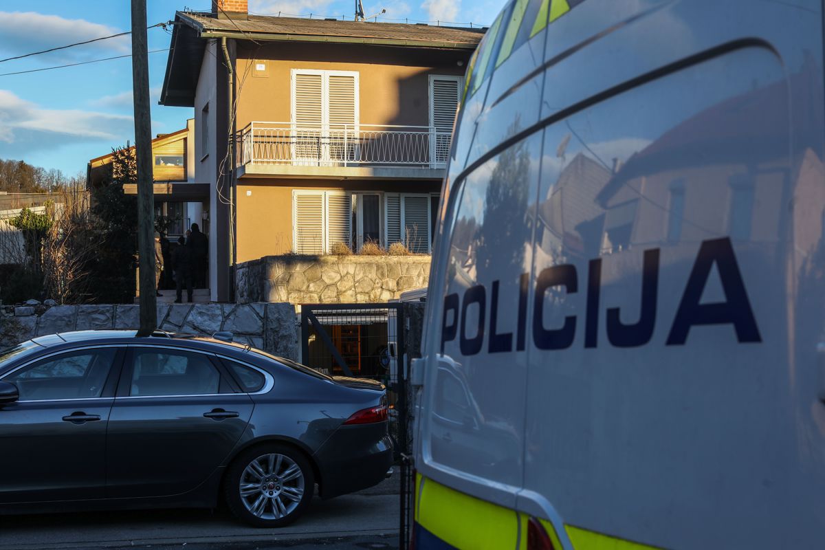 Preiskava: Čezmejna trgovina z drogo in orožjem