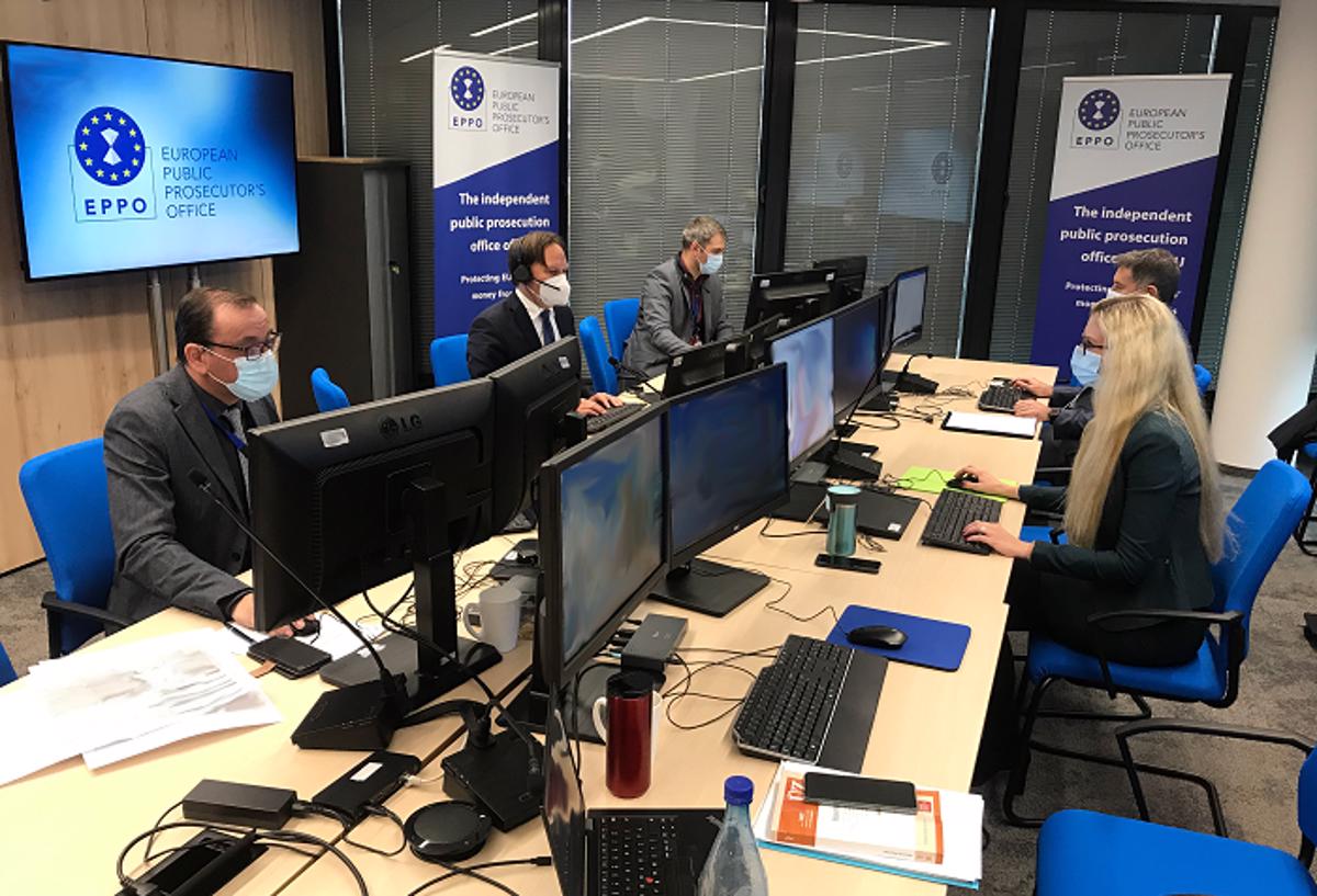 Preiskave potekajo v desetih državah, tudi v Mariboru: Prek slamnatih podjetij utajili 32 milijonov evrov DDV
