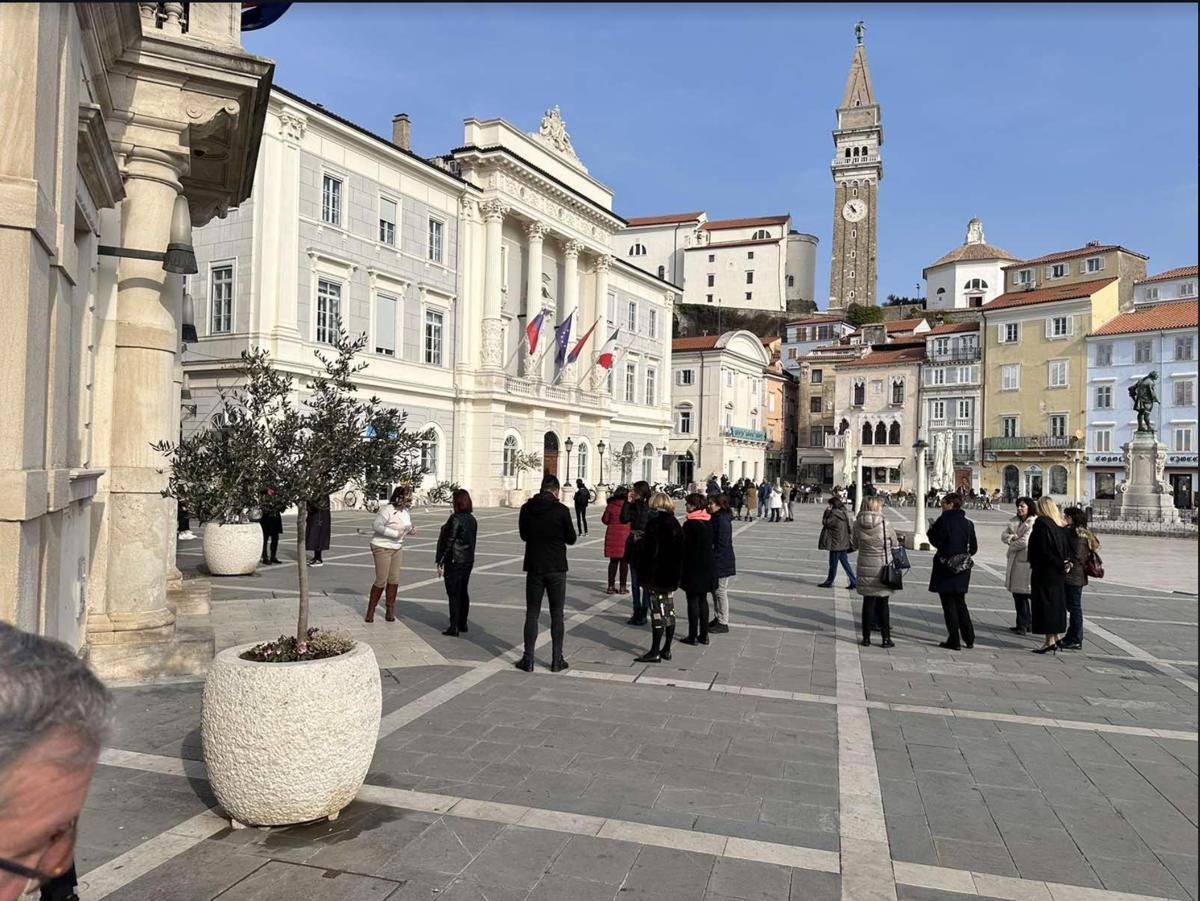 Območje pri hrvaškem otoku Krk stresel potres, v Piranu zapustili prostore sodišča