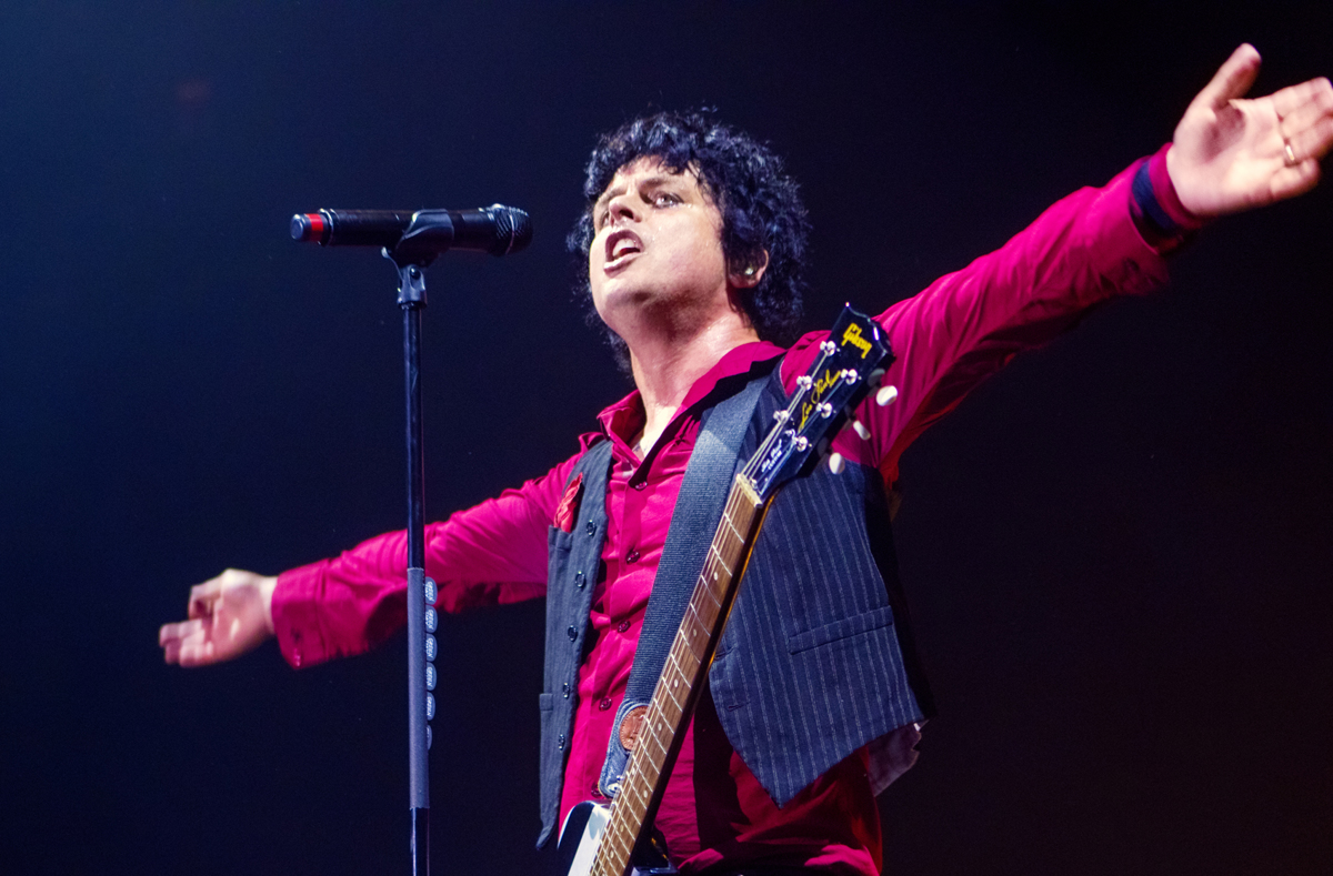 (FOTO) Green Day v Stožicah: Spektakel in slovo od korenin