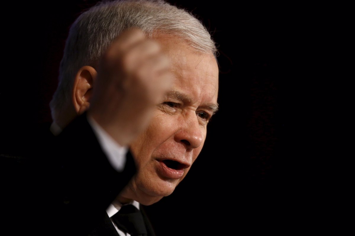 Walesa se mora opravičiti Kaczynskemu zaradi obrekovanja