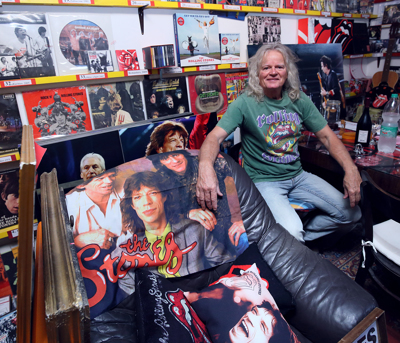 Tihi sopotnik največje rockovske skupine