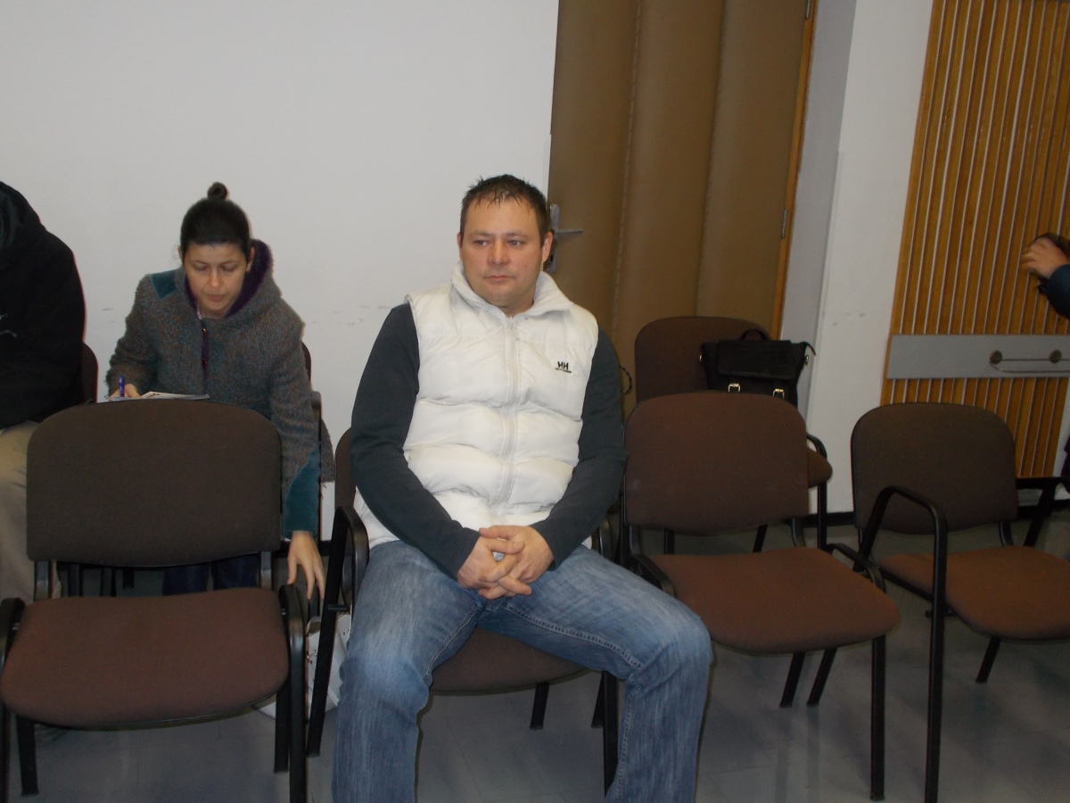 Kamenik in mamila: Izločitev odredb o hišnih preiskavah
