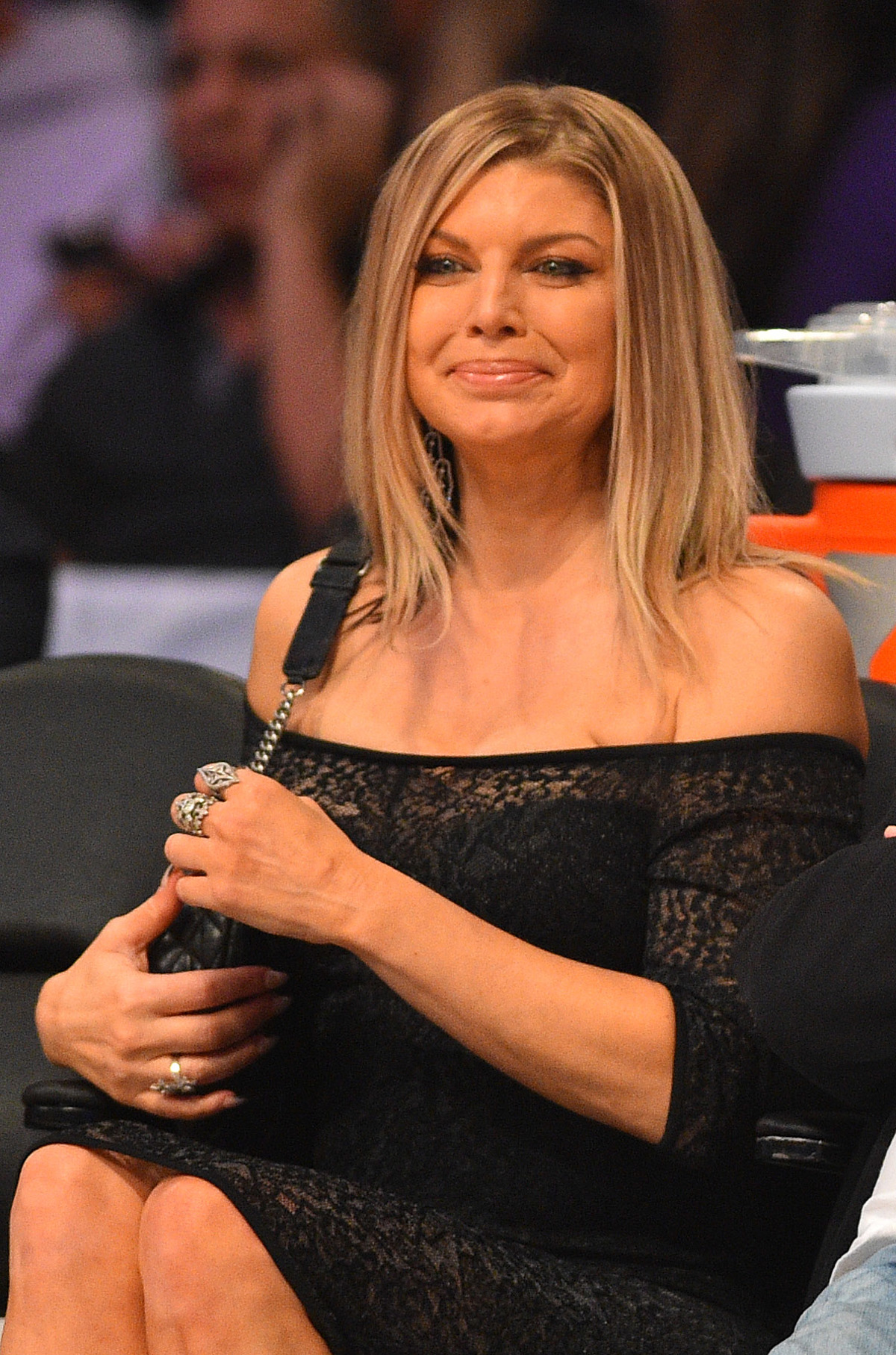 (VIDEO) Fergie poskrbela za najslabše odpeto himno v zgodovini