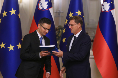 Vlada bi pripravila rebalans do pomladi