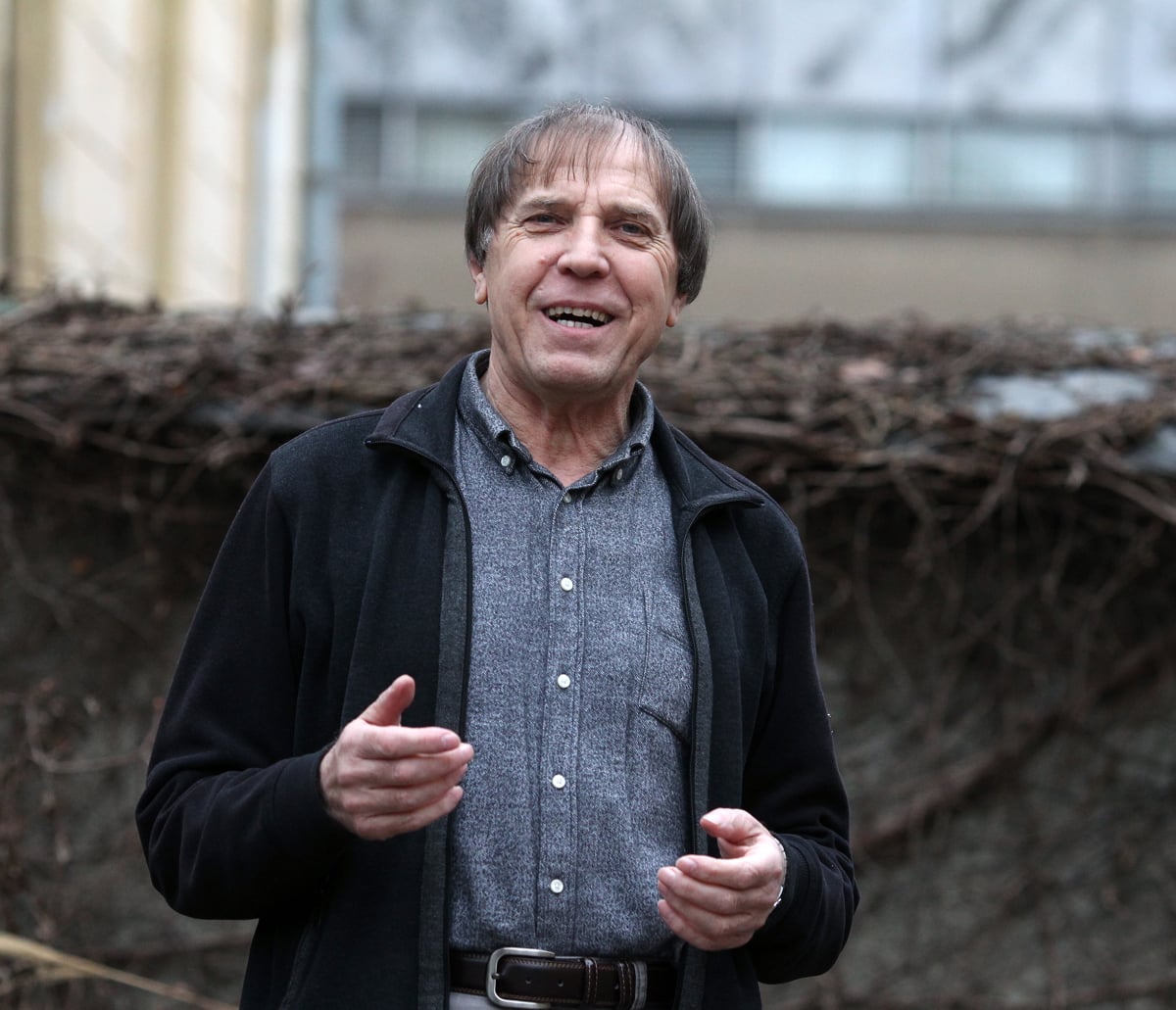 Staranje: Če stari ljudje ne sprejmejo svoje starosti, je tudi ne morejo živeti polno