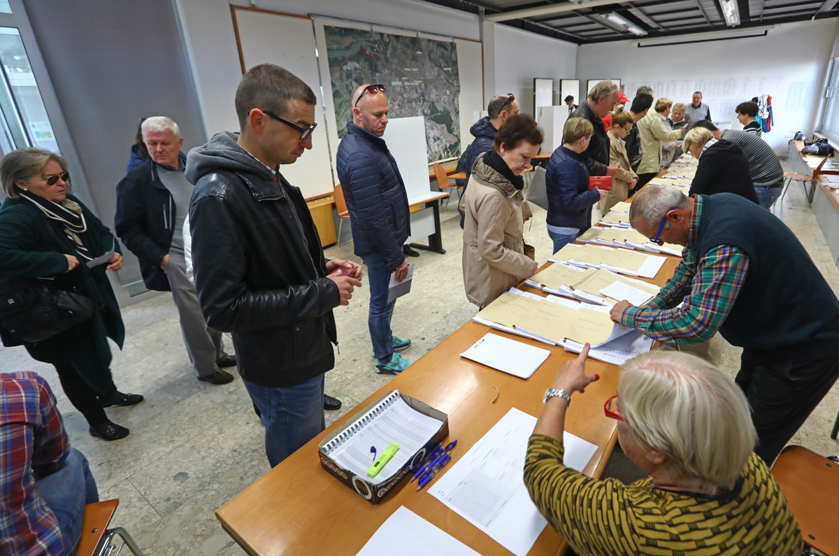 Lokalna demokracija je zelo živa