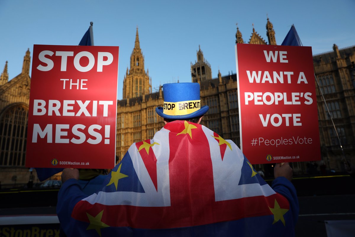 Brexit: Velika Britanija in Evropska unija uskladili osnutek dogovora o ločitvi