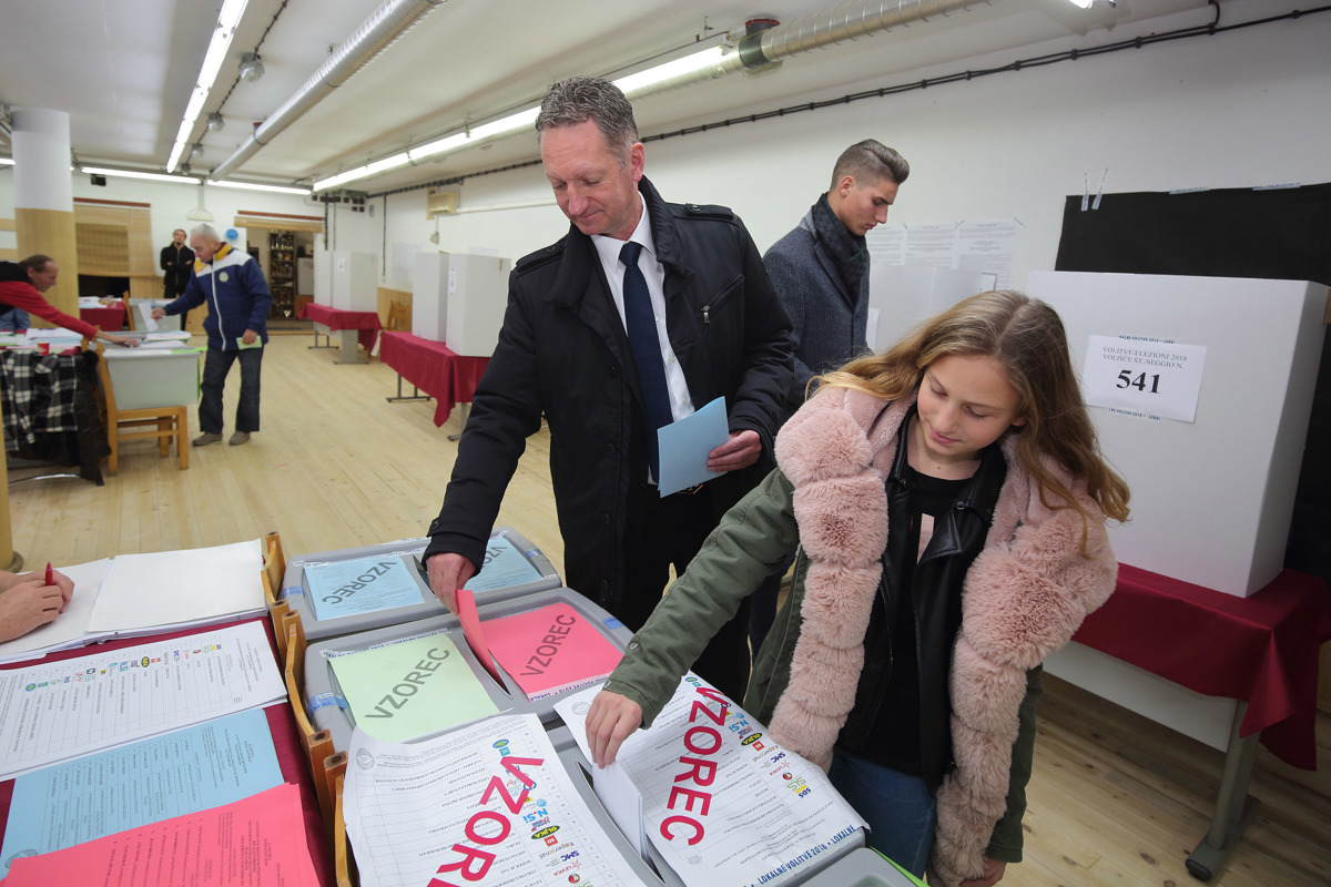 Parlamentarne LMŠ, SMC in SAB padle v lokalno brezno
