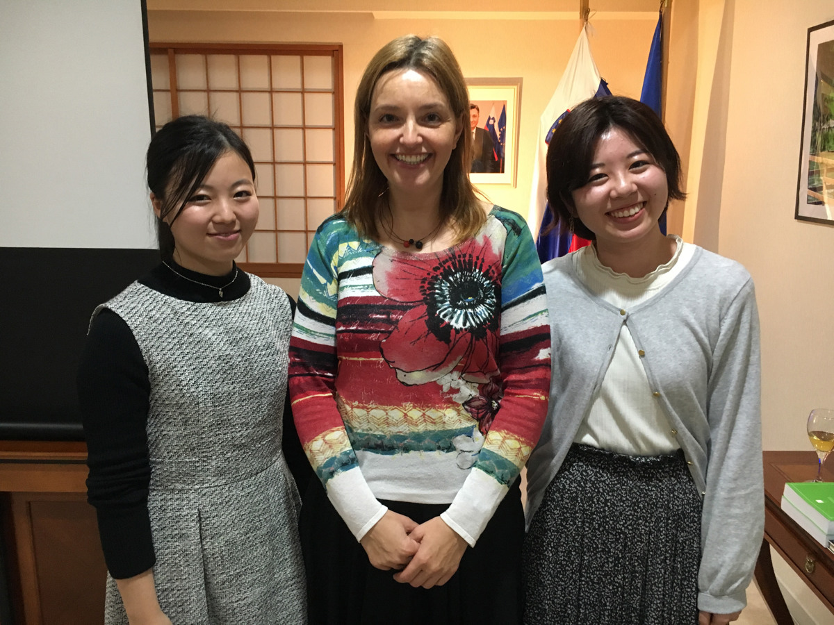 Japonci pravijo Sloveniji Surobenija