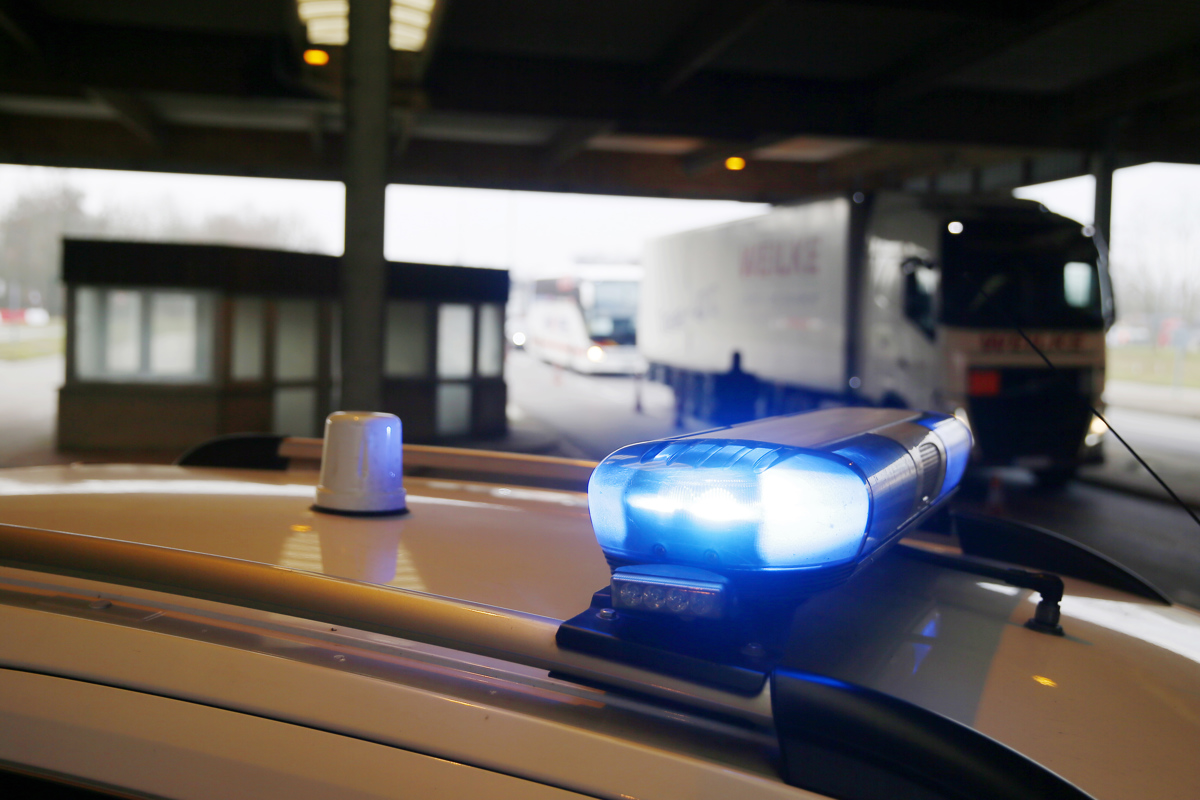 V Kölnu morali evakuirati 8000 ljudi