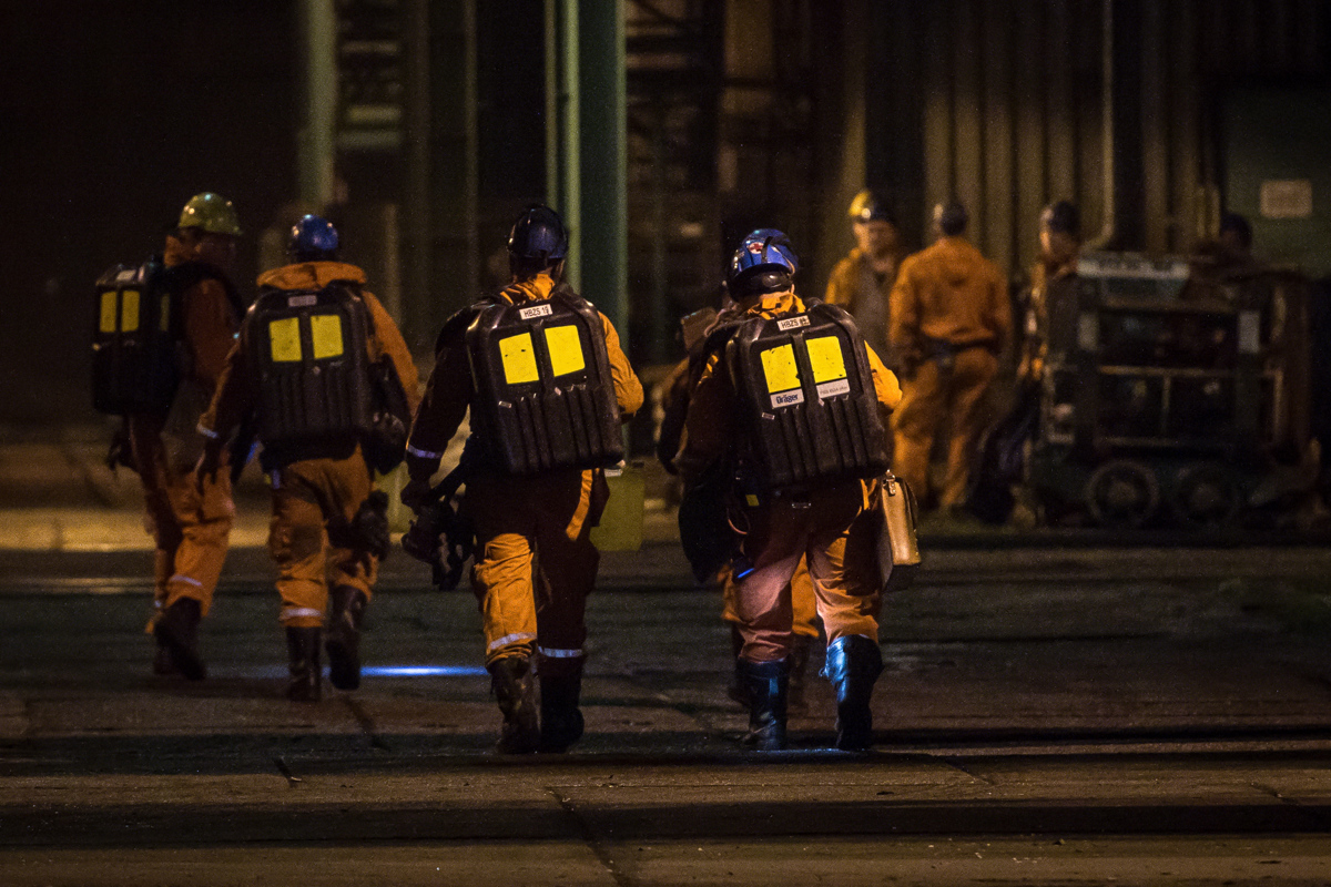 (FOTO) V rudniški eksploziji na Češkem umrlo 13 rudarjev