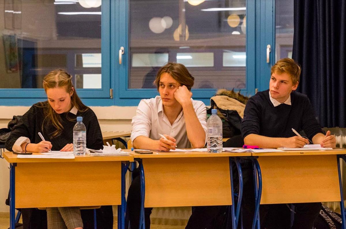 Bežigrajski gimnazijci 1. na največjem evropskem debatnem turnirju