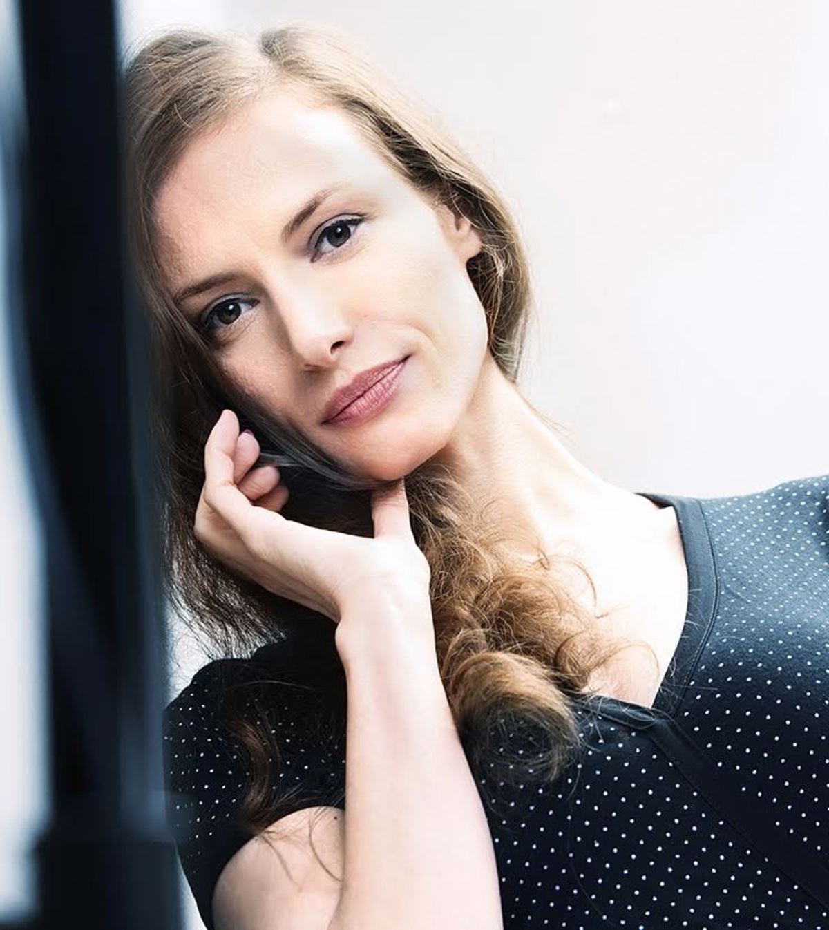 Vida Breže iz Kaira v London. Mariborčanka uspešno začenja novo kariero v angleški filmski industriji