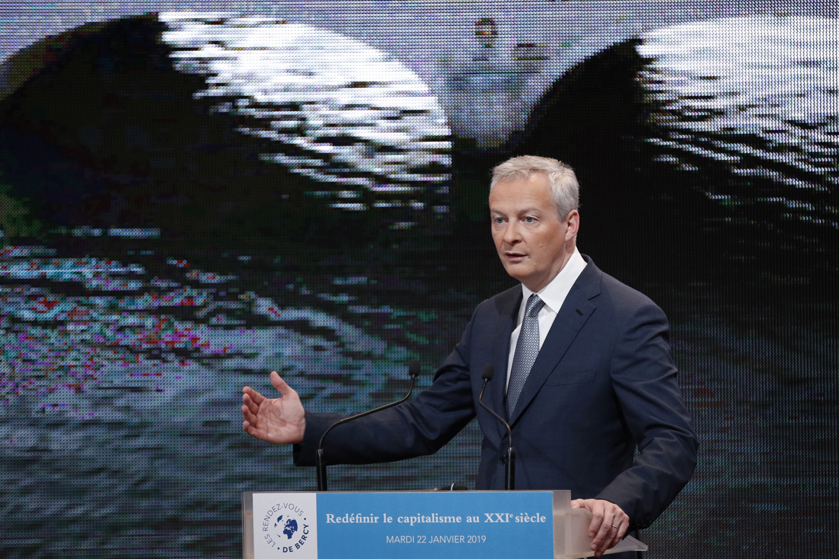 Macronov finančni minister: Naraščanje socialne neenakosti grozi kapitalizmu