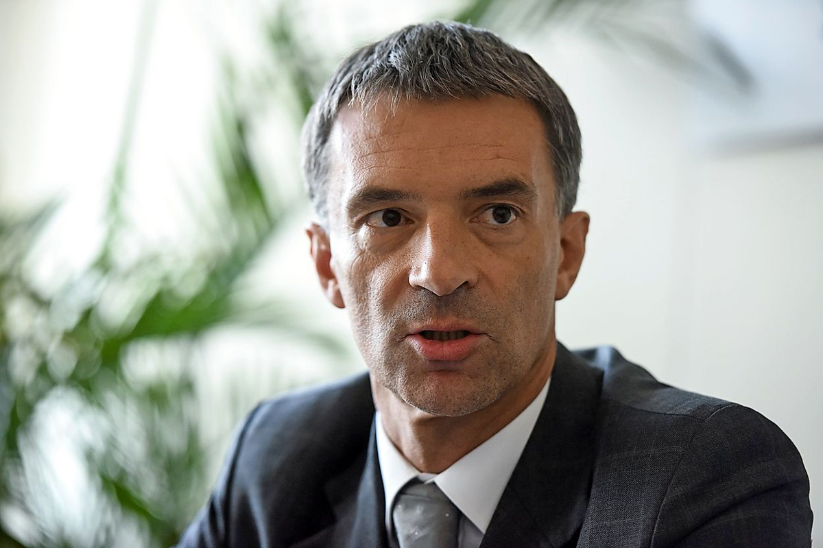 Pretresi v vrhu gospodarja državne srebrnine