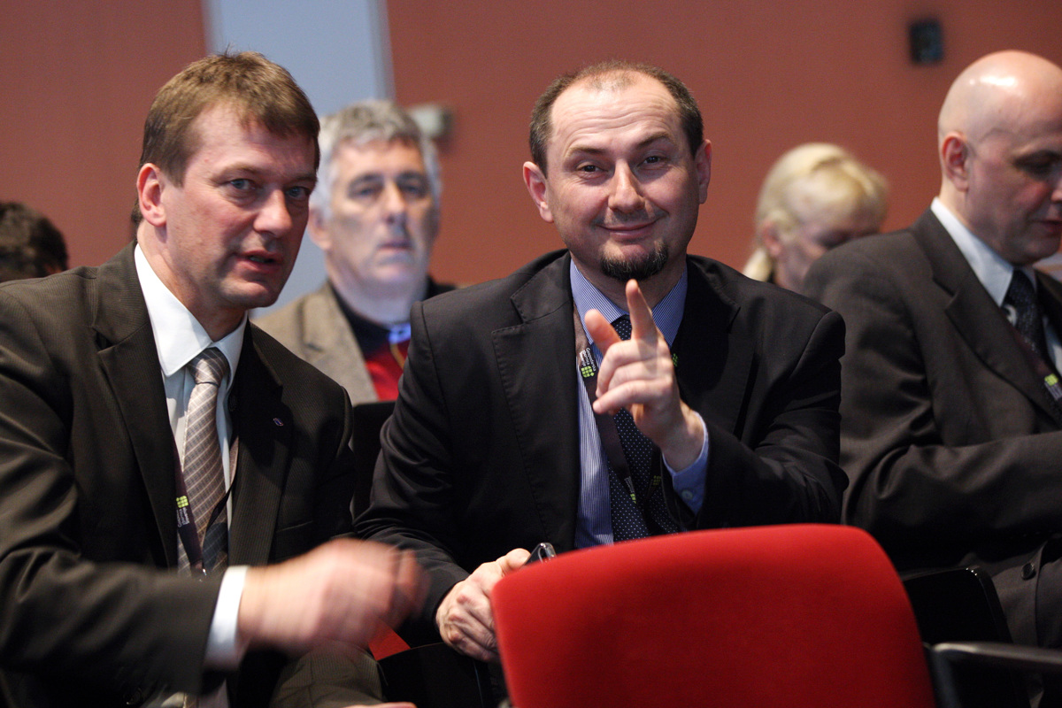 Brezplačno in za 2000 evrov neto: Gašpar Gašpar Mišič po novem z dvema funkcijama