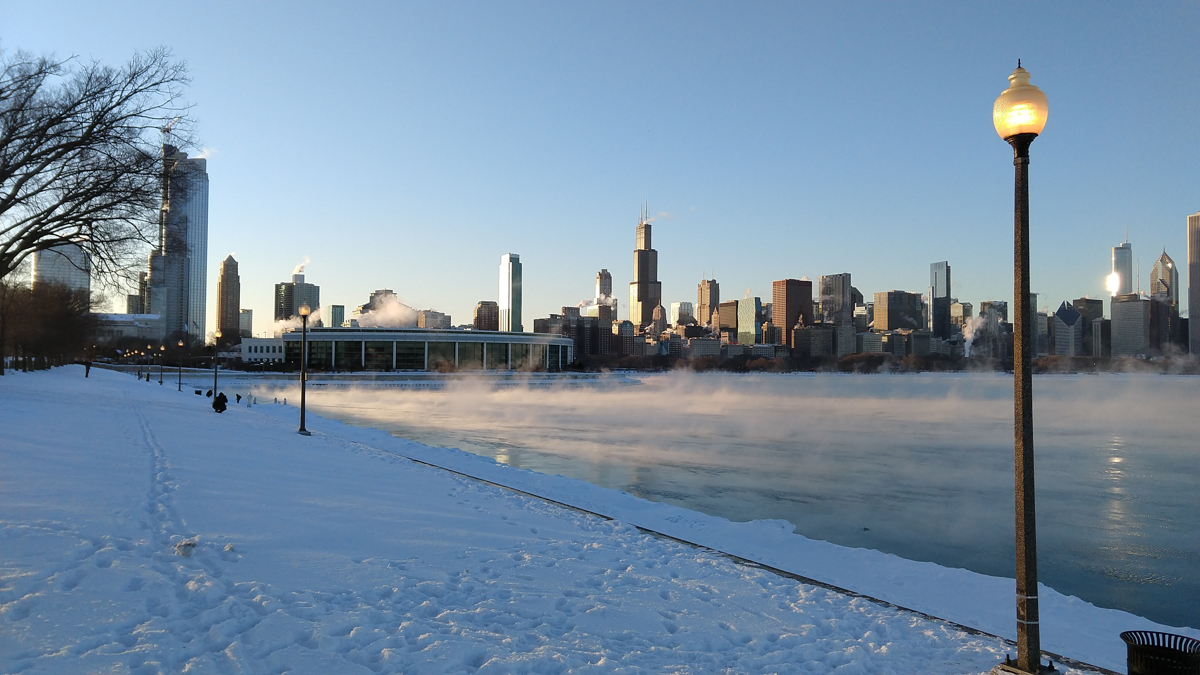 (VIDEO) Slovenec o polarnem mrazu v ZDA: Že po desetih metrih lahko čutiš zbadanje