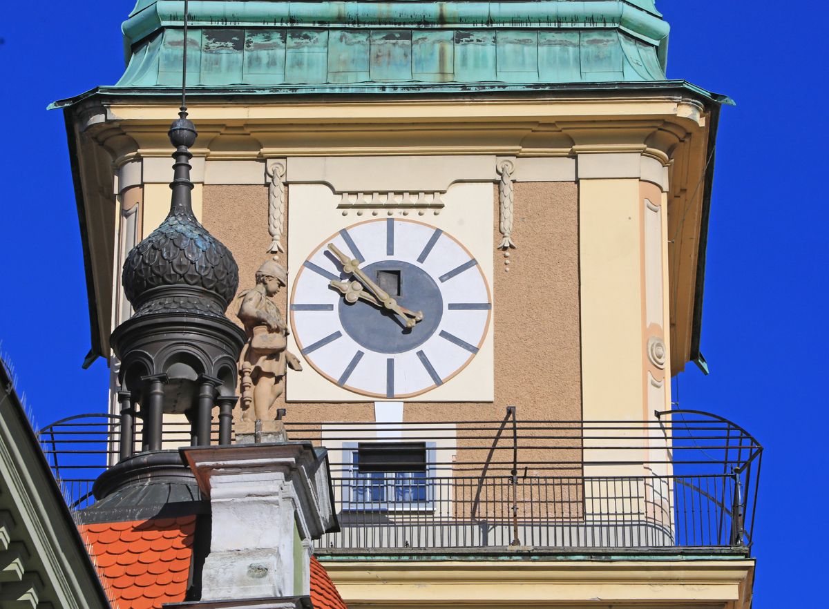 Mestni inšpektor: Mestne ure povzročajo preglavice