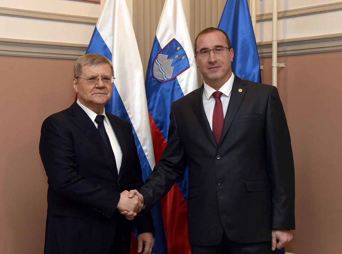 Slovenija in Rusija podpisali program o sodelovanju med tožilstvi obeh držav