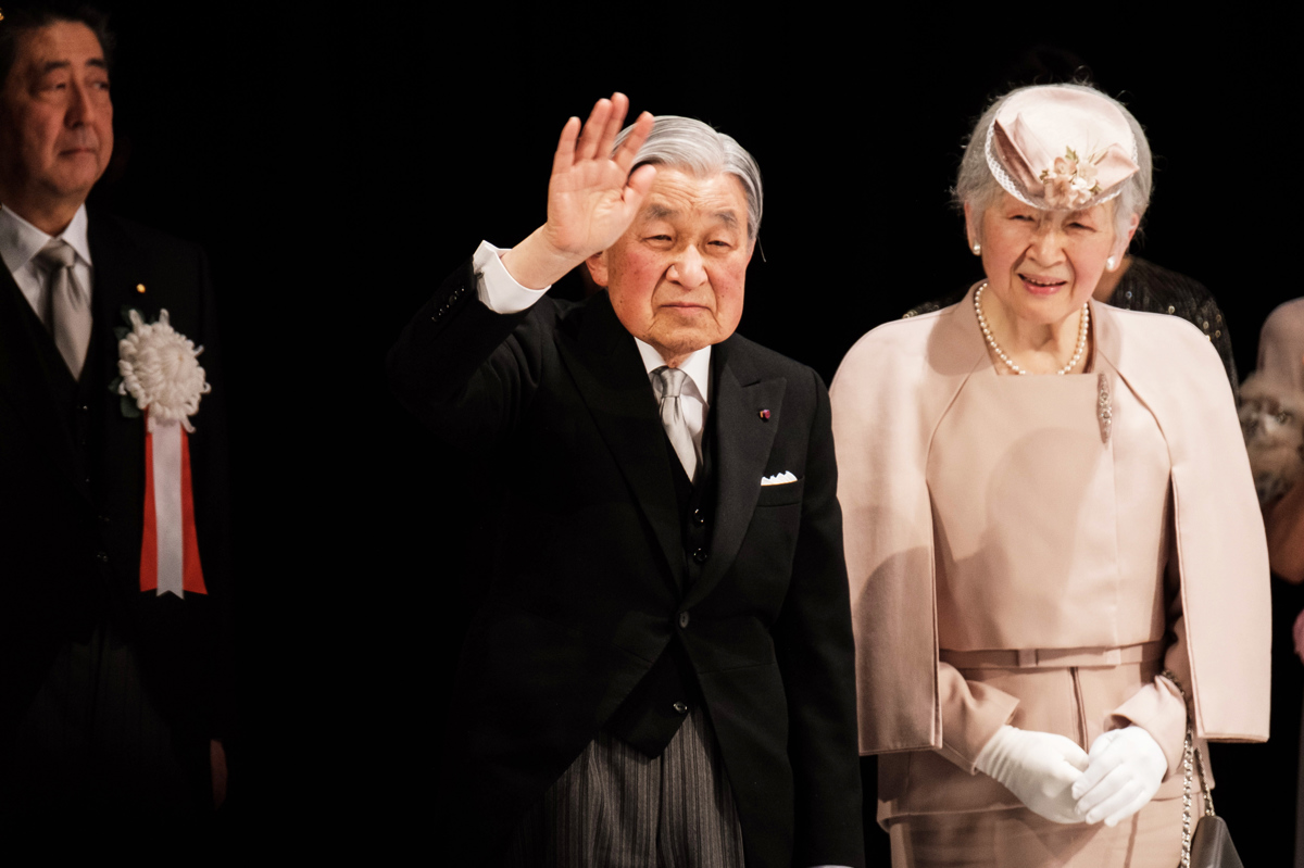 Japonski cesar Akihito praznuje in se pripravlja na odhod