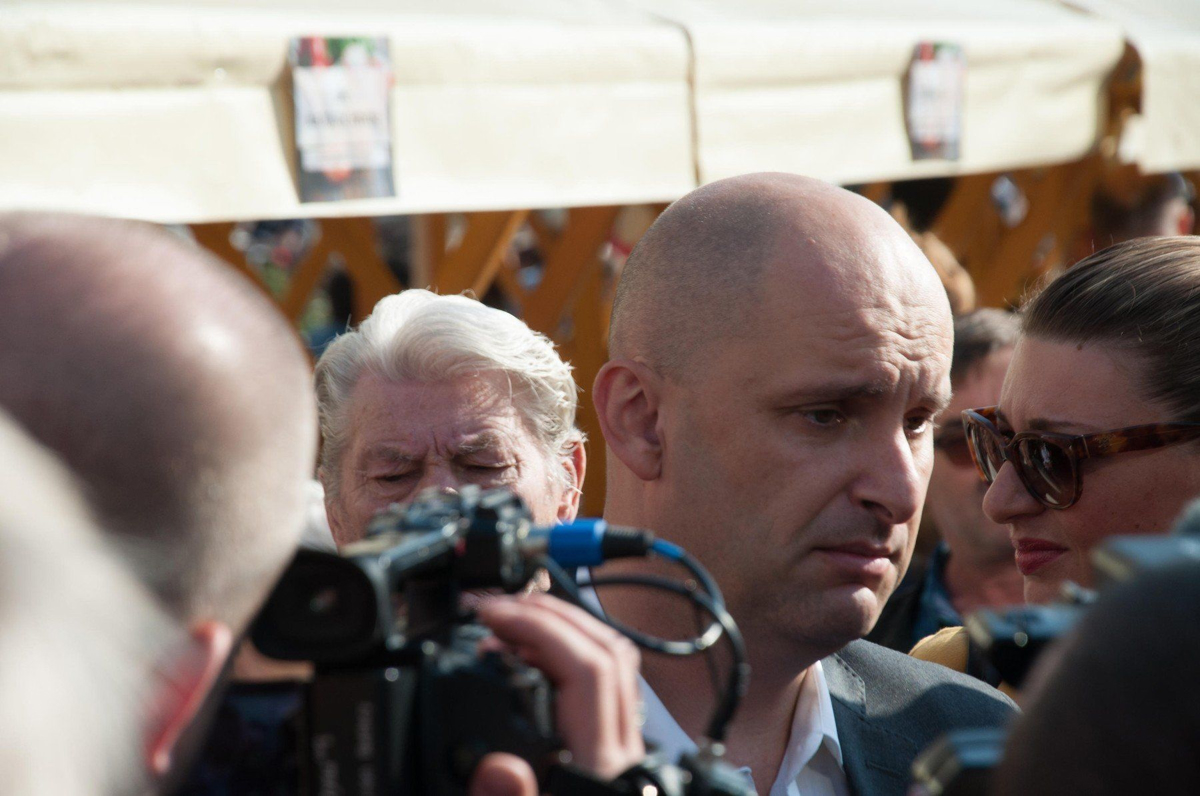 Zelo dobra fotomontaža: Koka in prostitutka naj bi očrnili hrvaškega ministra