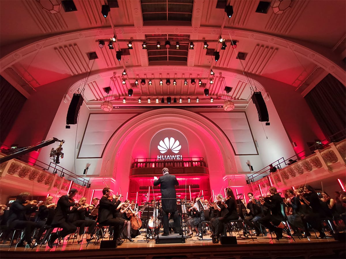 Umetna inteligenca dokončala Schubertovo znamenito "Nedokončano" simfonijo