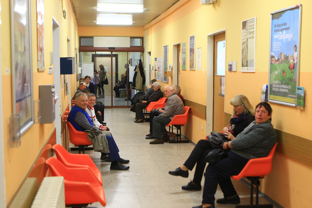 Veliko dolgih bolniških odsotnosti je umetnih