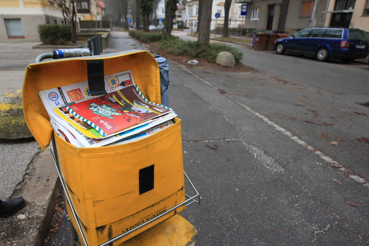 Pošta razpisuje 223 delovnih mest