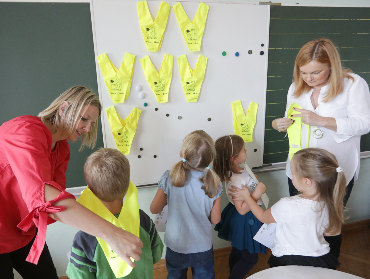 Kdo lahko razpravlja o tem, kakšno šolo bi imeli?