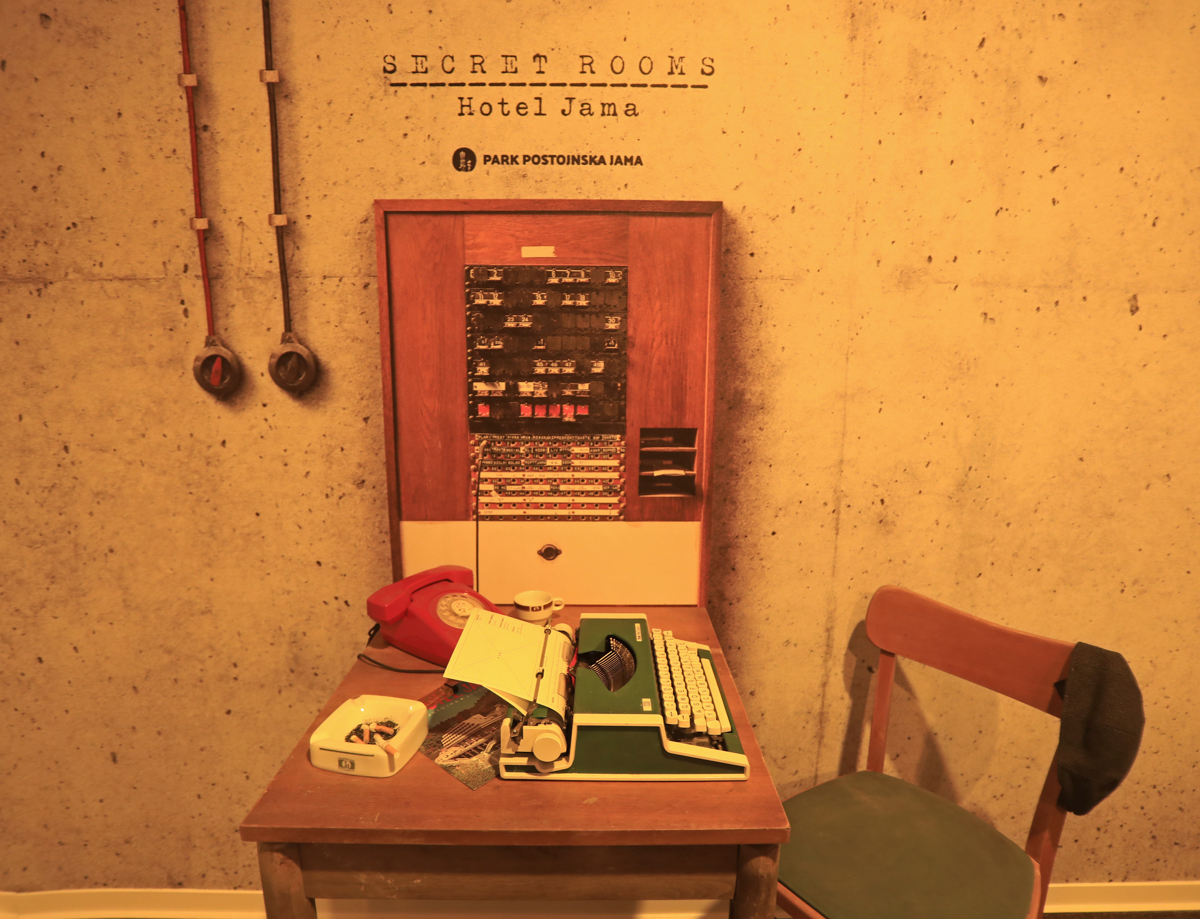 (FOTO) Skrivnost gnezda v Hotelu Jama