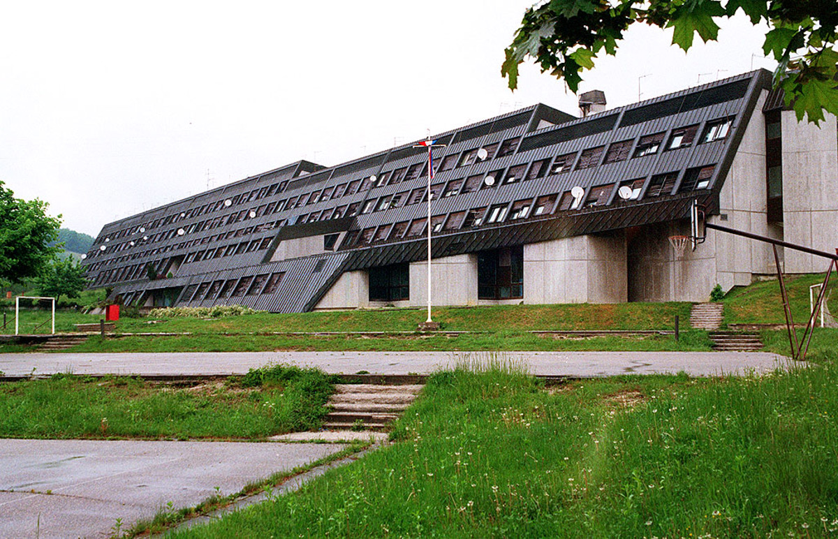 Novi časi za Titovo politično šolo v Kumrovcu? Kitajska podjetnica ima načrt