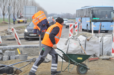 (MINIMALNA PLAČA) Na preizkušnji plačna razmerja med zaposlenimi