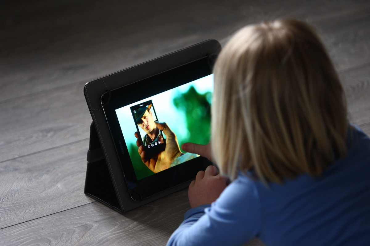 Spletno oko: Prijave posnetkov spolnih zlorab otrok v porastu