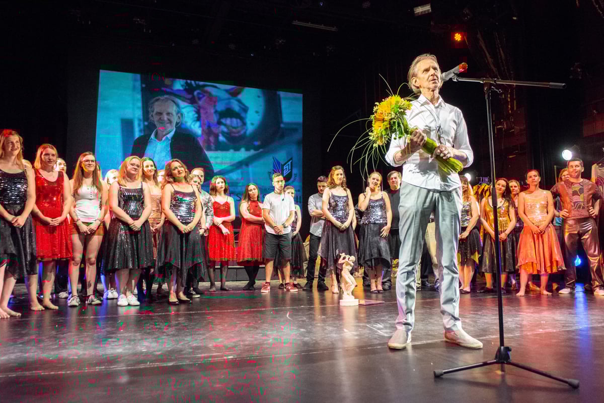 Trideset pomladi glasbe in literature