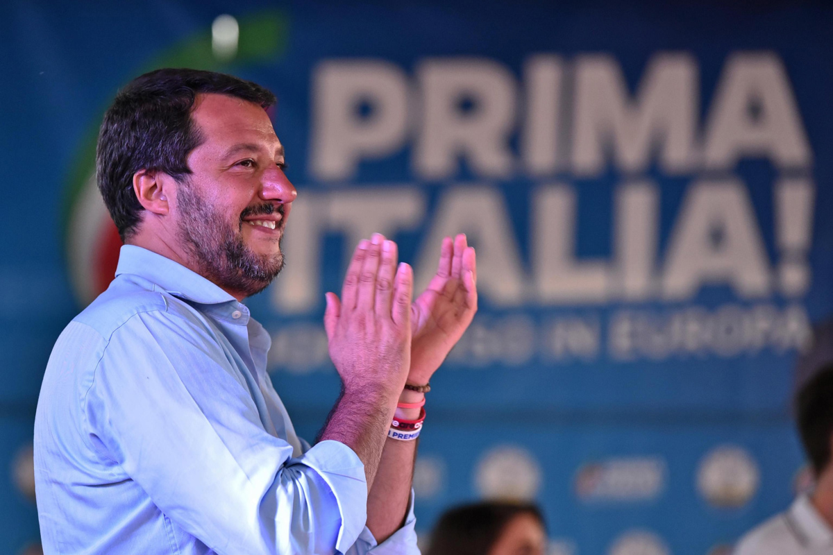 Salvini napovedal tudi fizične ovire, odzvali so se na slovenskem notranjem ministrstvu
