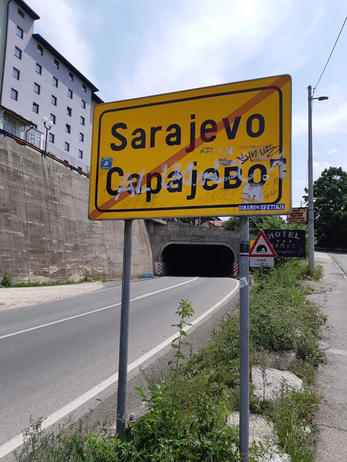 V BiH gradijo ceste, mostov še ne