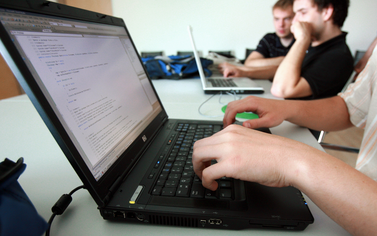Tekmovanja iz programiranja že 43 let