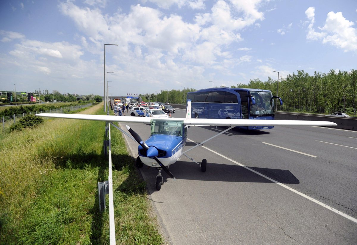 Hrvaški pilot po zasilnem pristanku na avtocesti znova v težavah